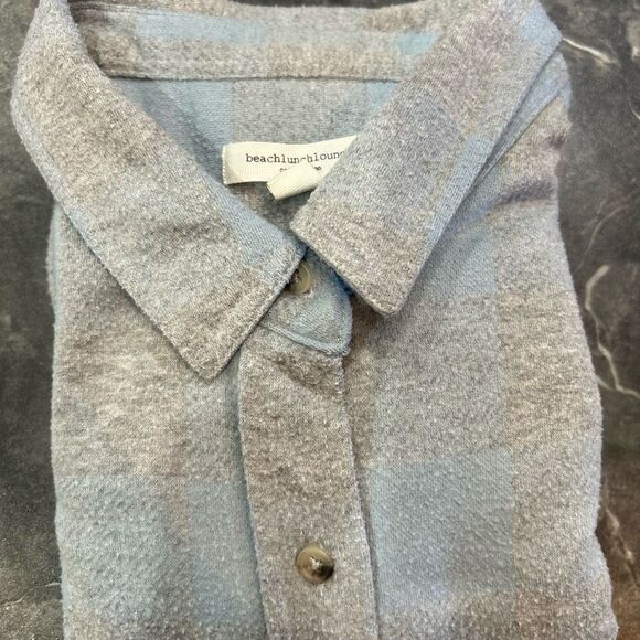 Beach Lunch Lounge Women’s Large Blue Gray Long Sleeve Button Down Shirt - Picture 7 of 7